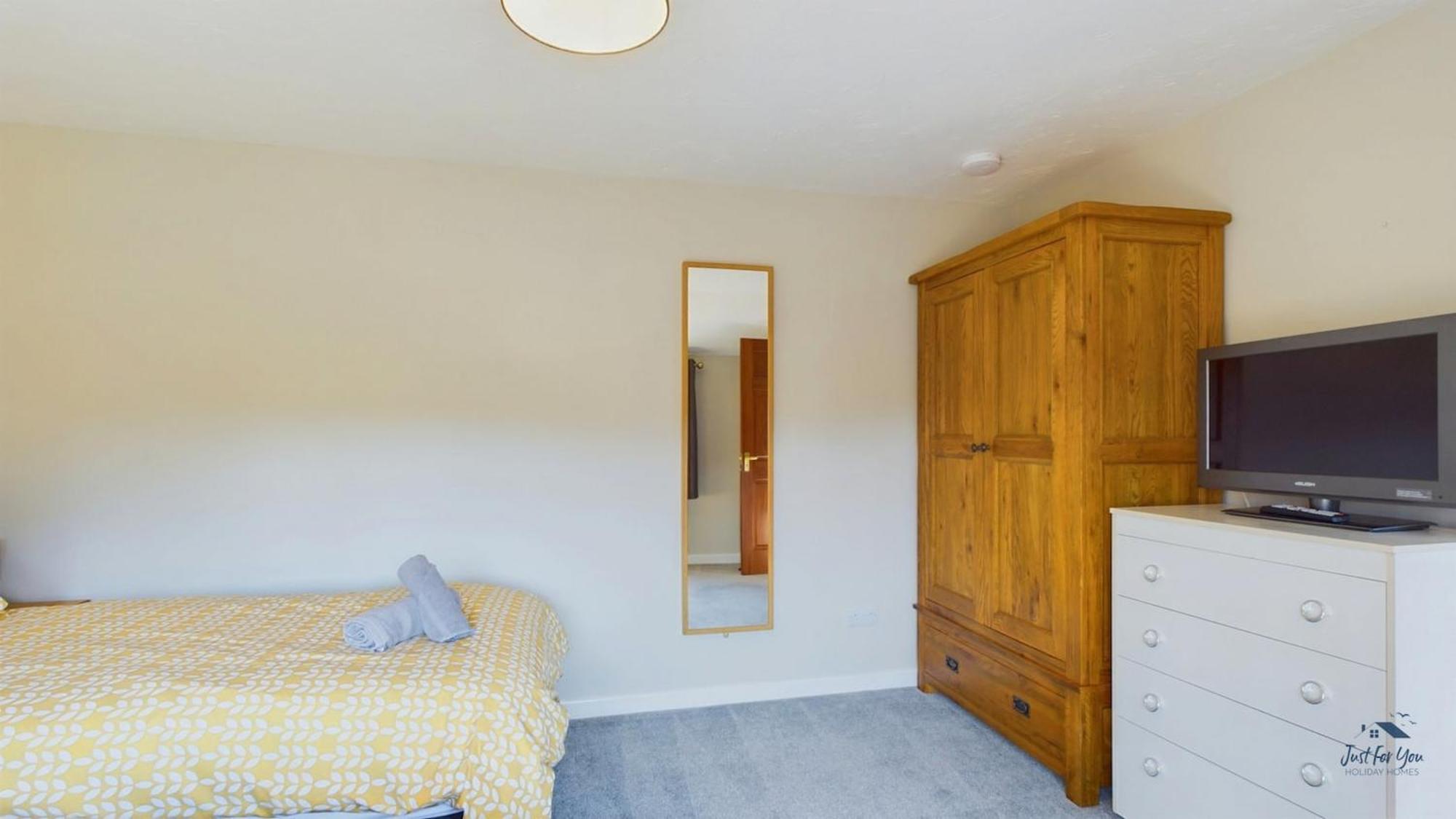 Villa Dartmouth House Totland Exterior foto